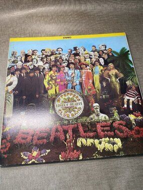 The Beatles Sgt Pepper LP SMAS-2653 Capitol Canada 1970s Press Vinyl